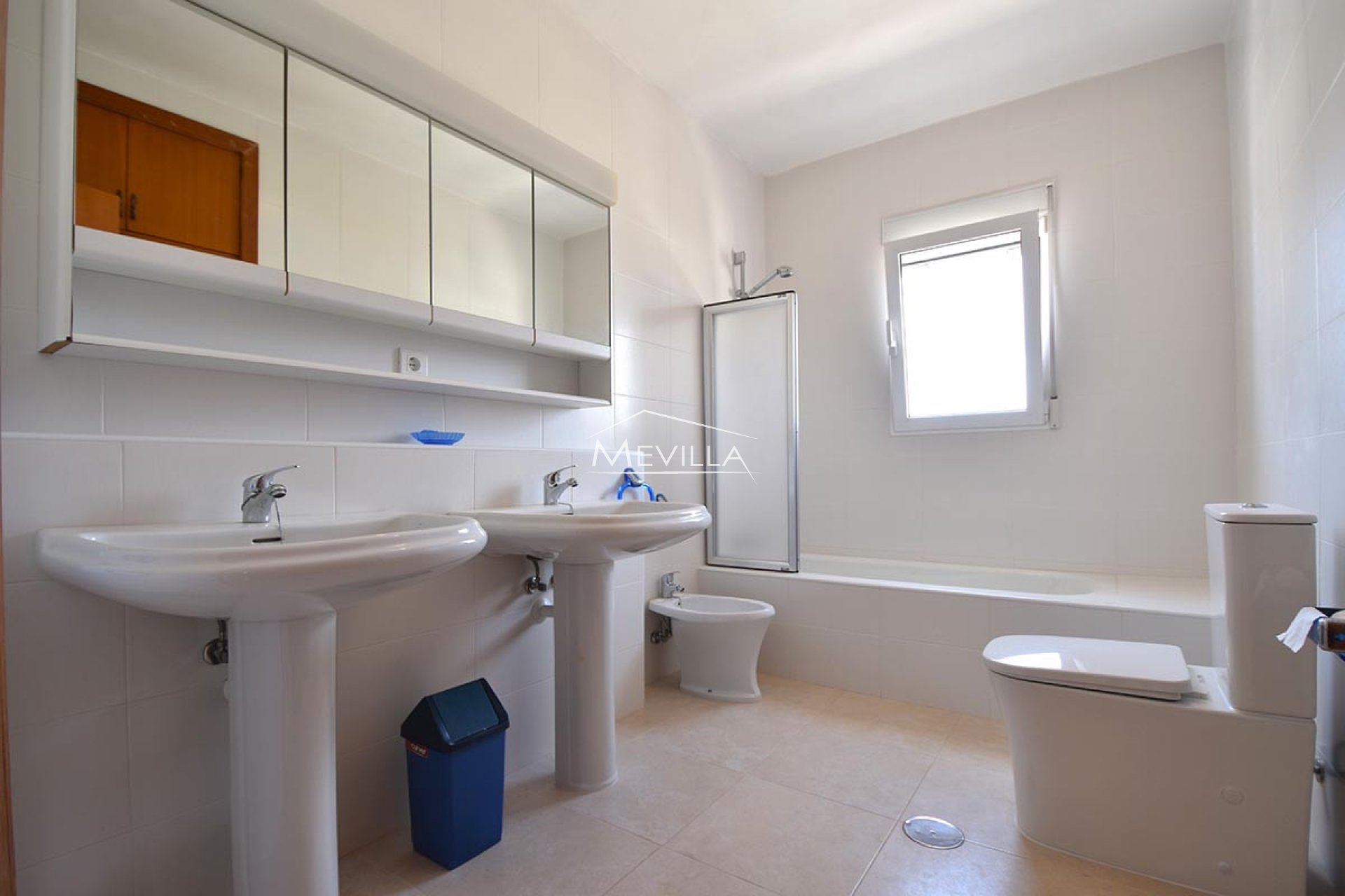 Reventes - Villa - Orihuela Costa - La Zenia