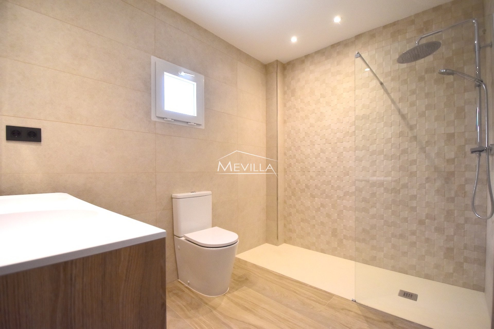 Reventes - Villa - Orihuela Costa - La Zenia