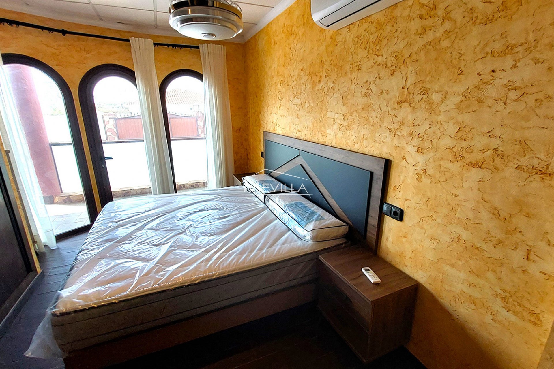 Reventes - Villa - Orihuela Costa - La Zenia