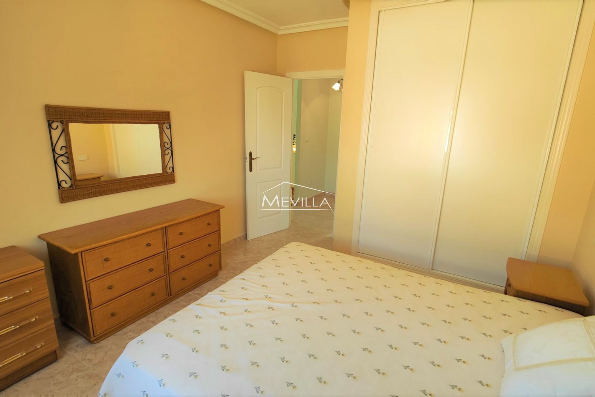 Reventes - Villa - Orihuela Costa - La Zenia