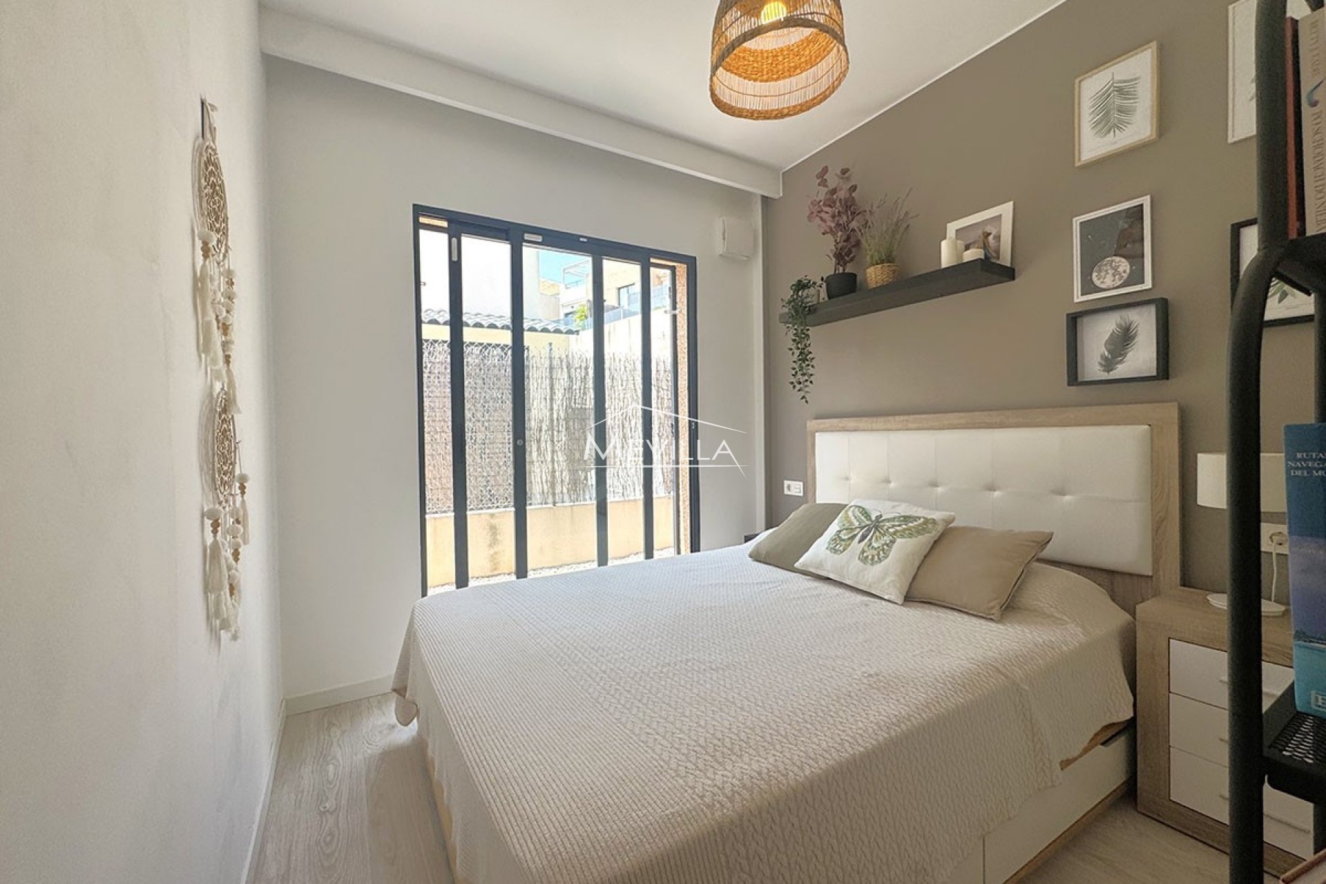 Reventes - Villa - Orihuela Costa - La Zenia