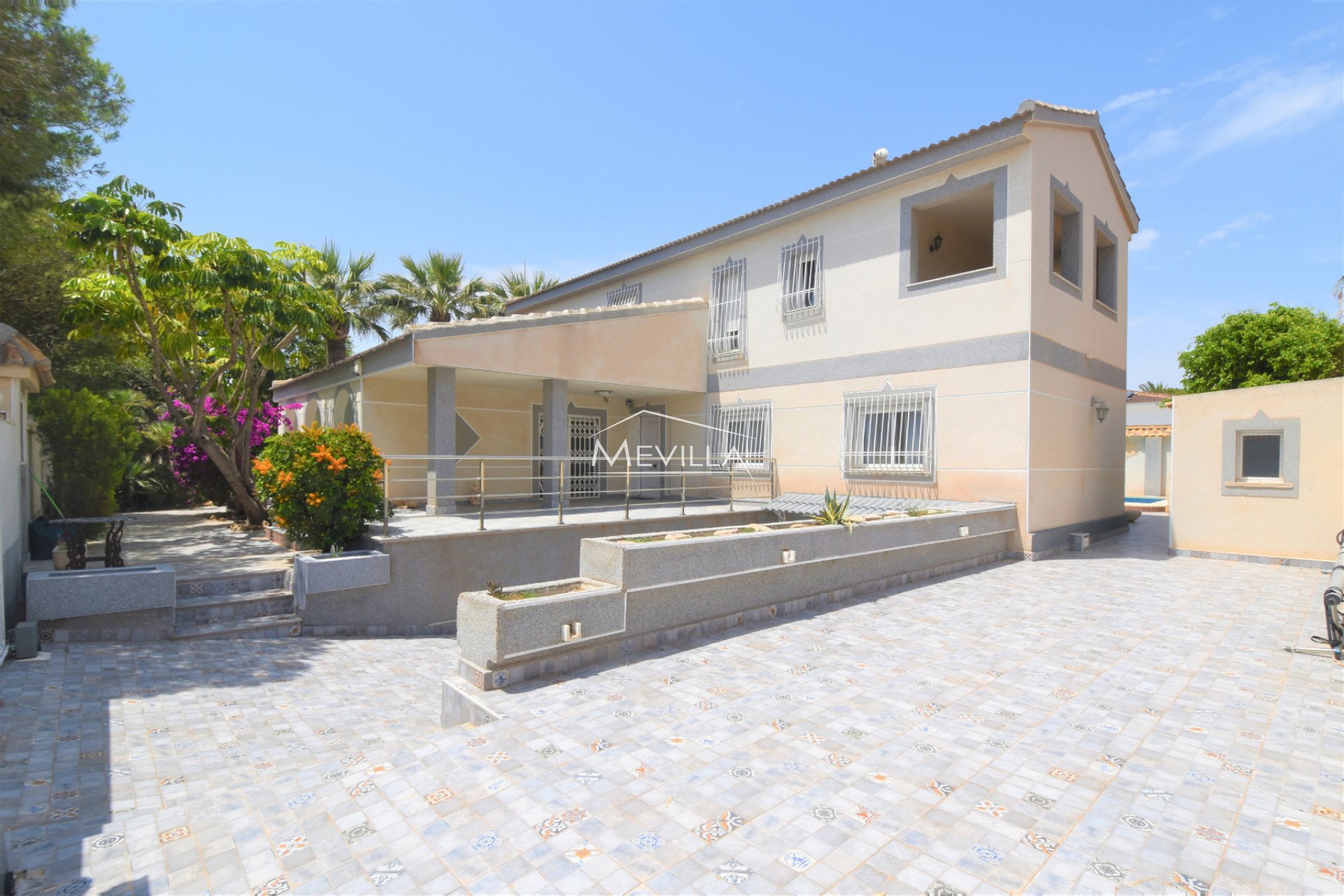 Reventes - Villa - Orihuela Costa - La Zenia