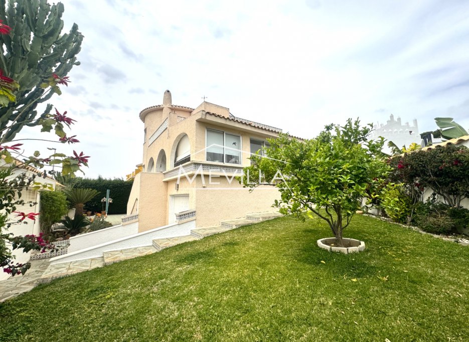 Reventes - Villa - Orihuela Costa - La Zenia