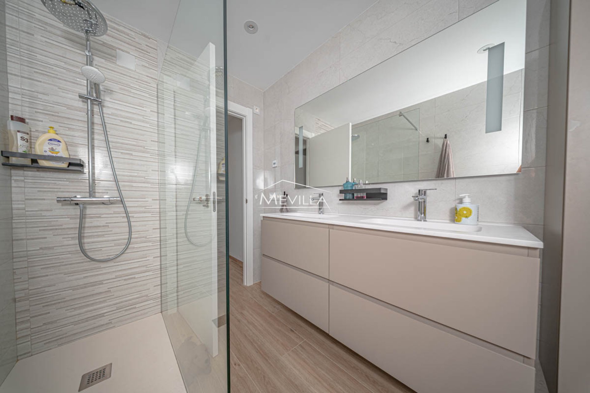 Reventes - Villa - Orihuela Costa - La Zenia