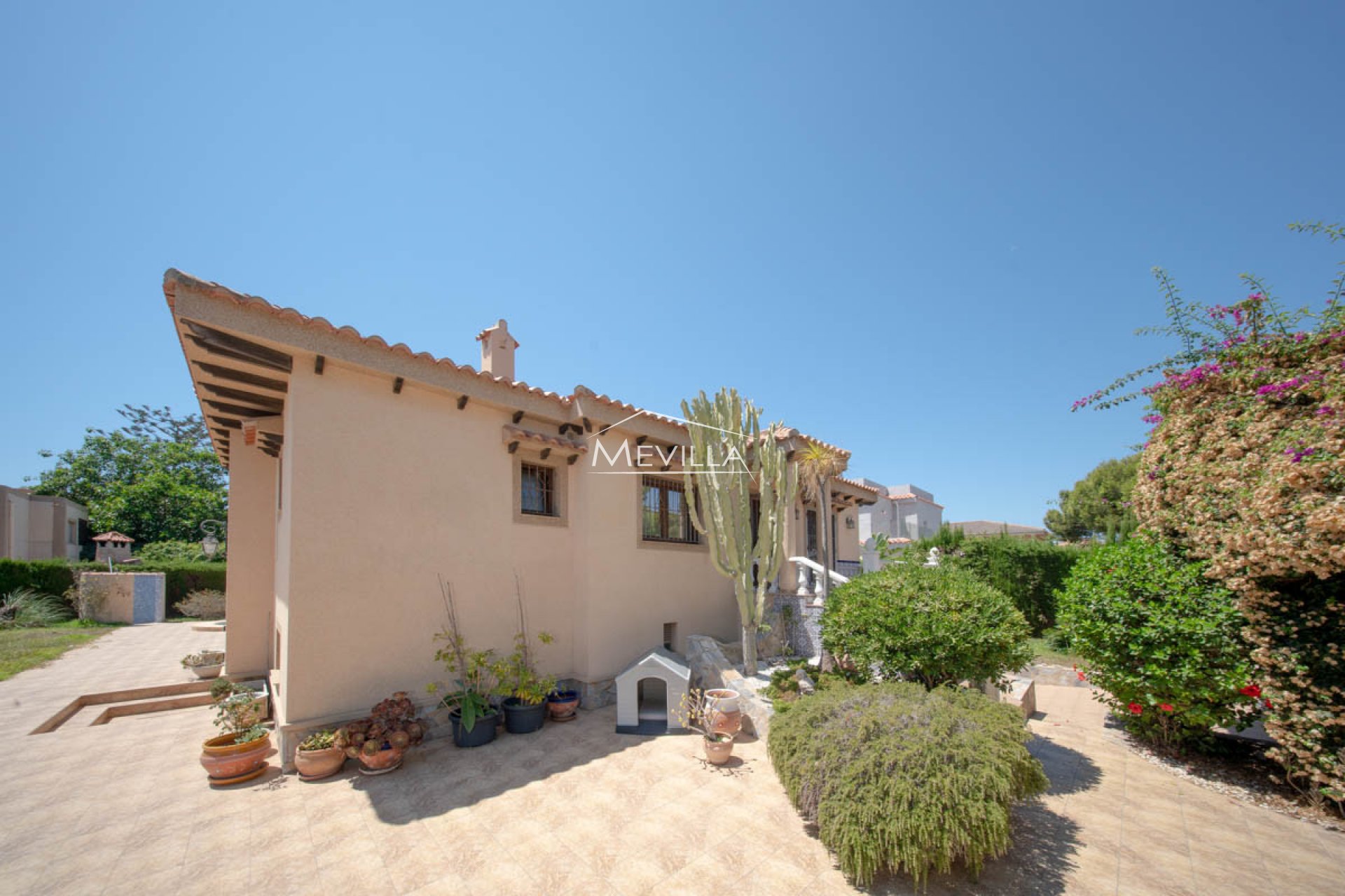 Reventes - Villa - Orihuela Costa - La Zenia