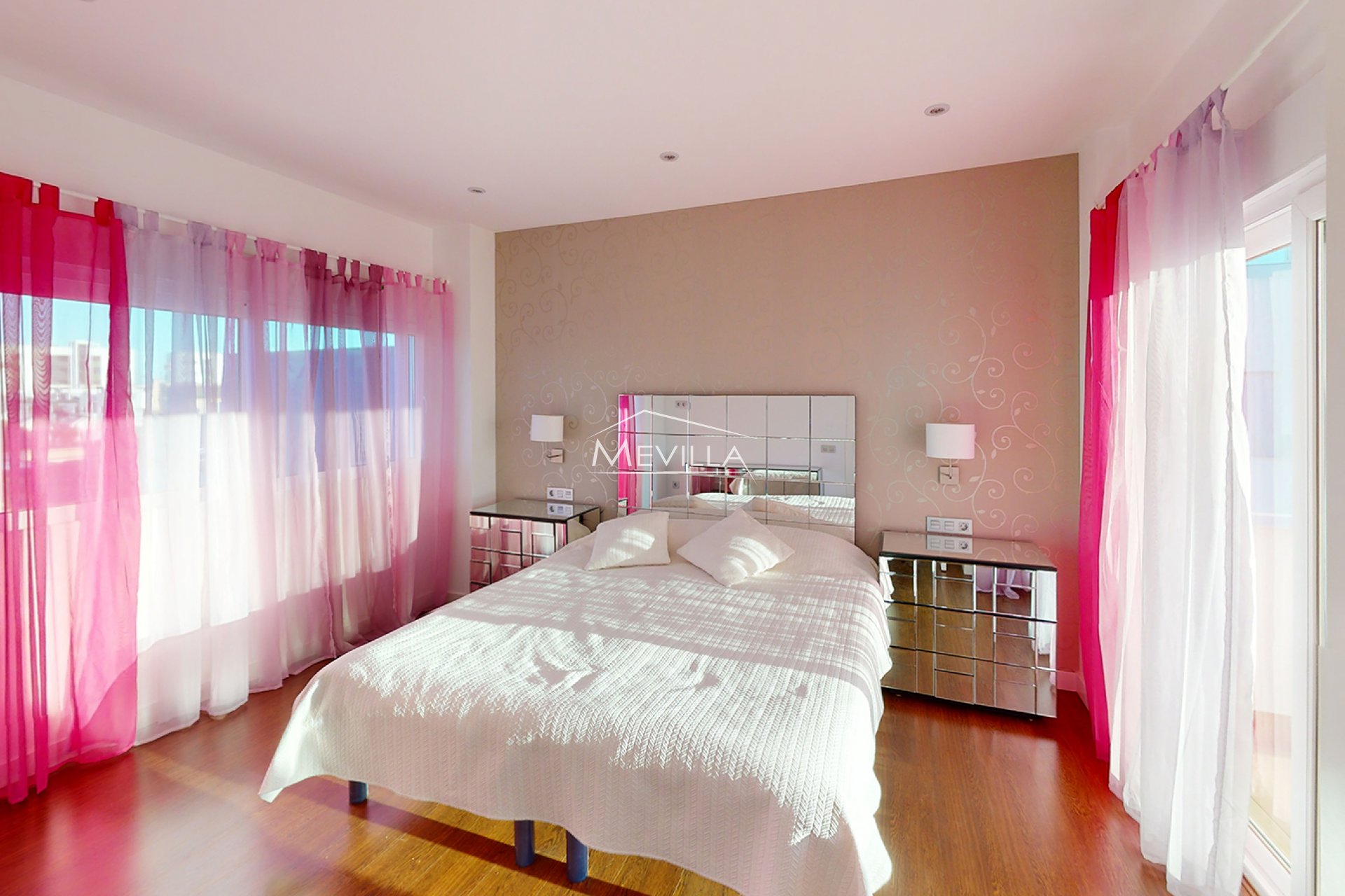 Reventes - Villa - Orihuela Costa - Mil Palmeras