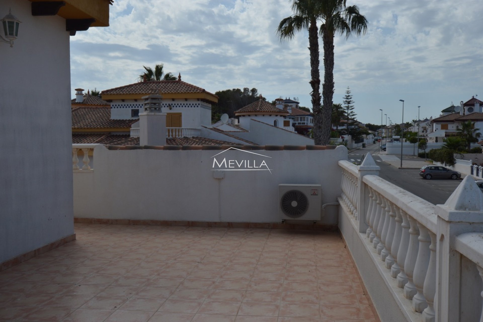 Reventes - Villa - Orihuela Costa - Mil Palmeras