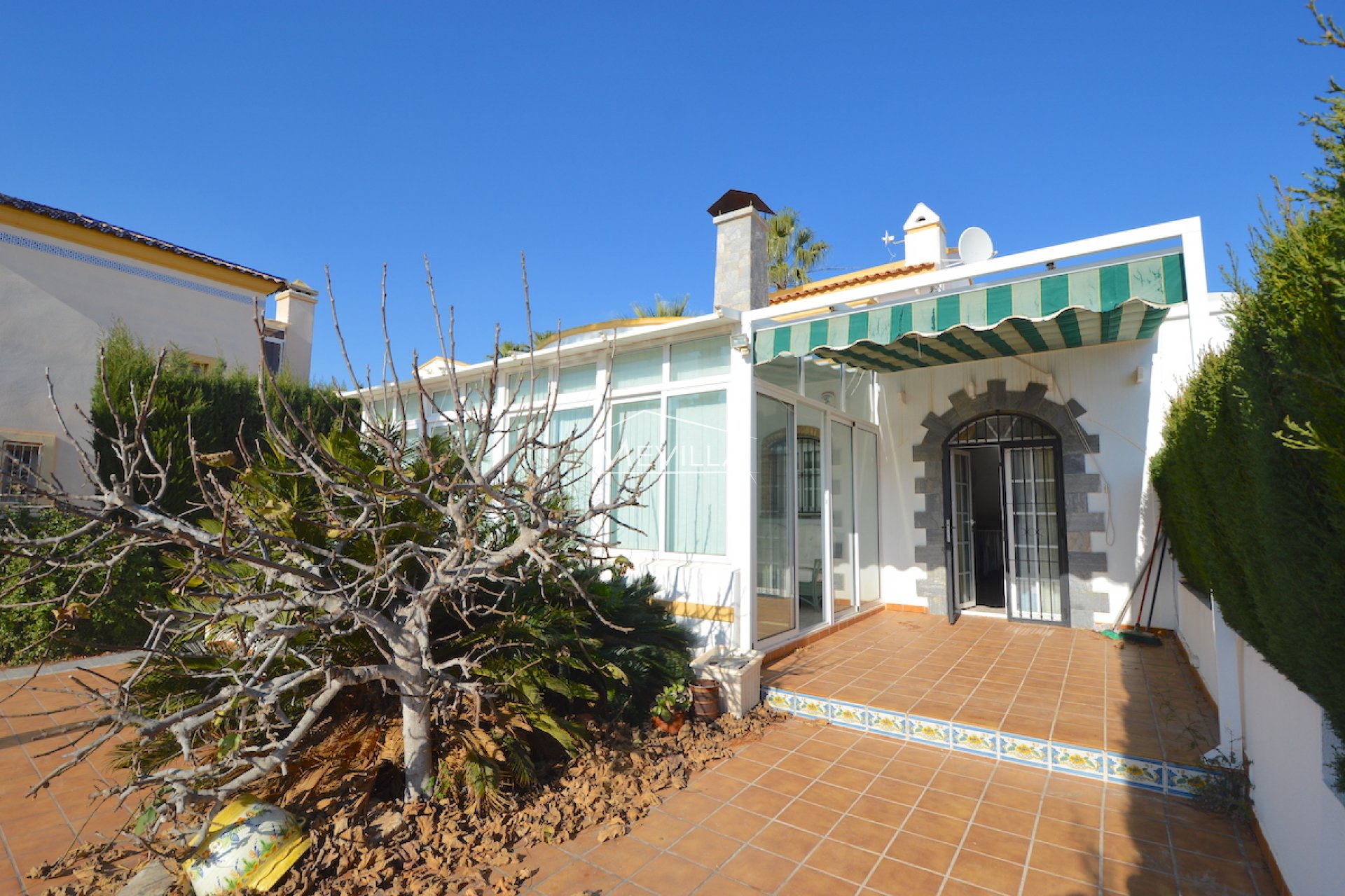 Reventes - Villa - Orihuela Costa - Playa Flamenca