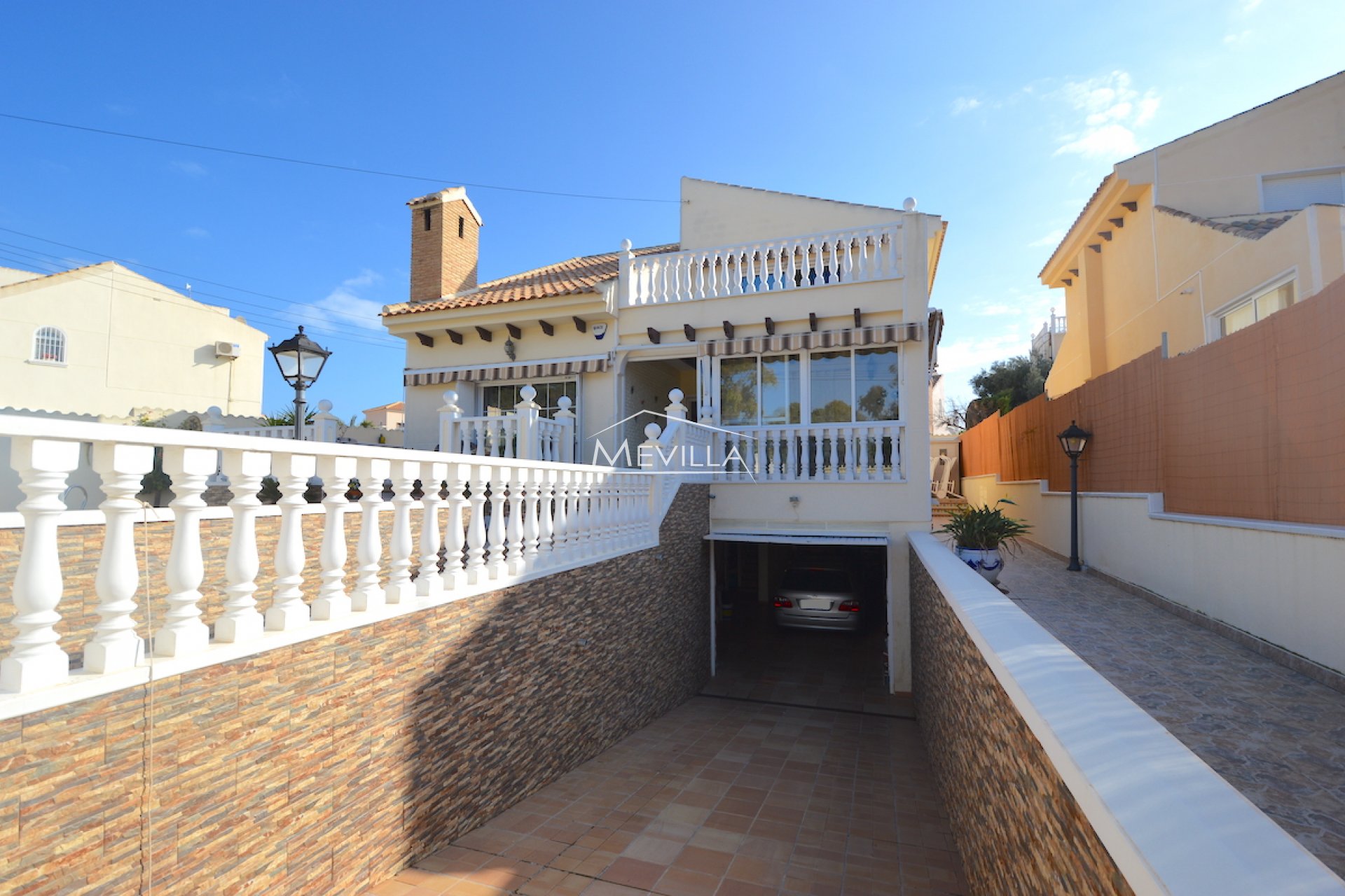 Reventes - Villa - Orihuela Costa - Playa Flamenca