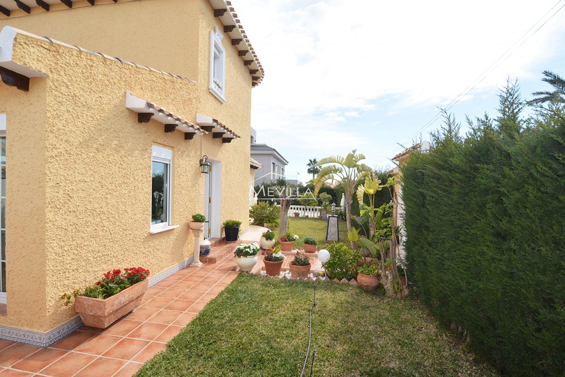 Reventes - Villa - Orihuela Costa - Playa Flamenca