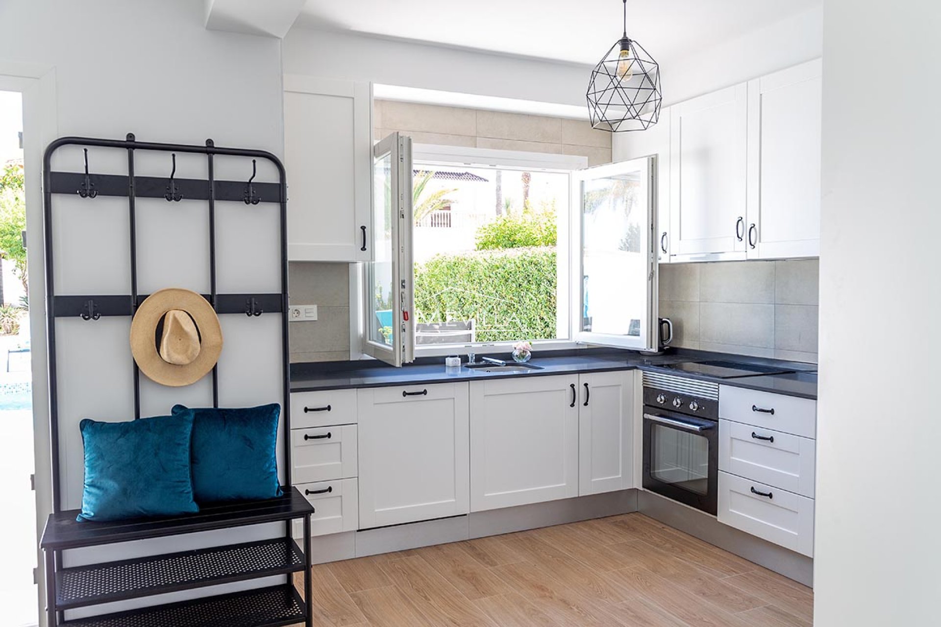 Reventes - Villa - Orihuela Costa - Playa Flamenca