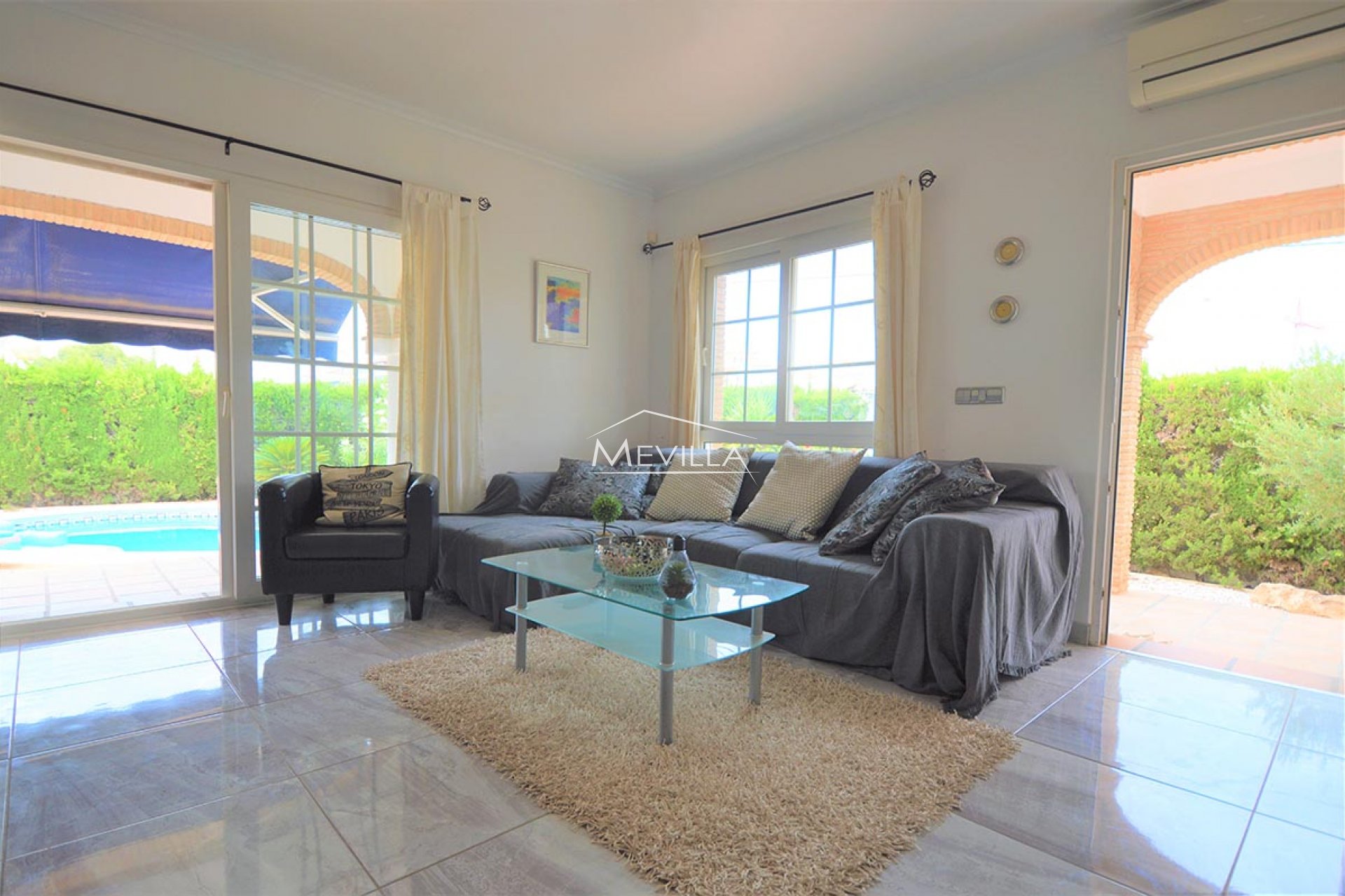 Reventes - Villa - Orihuela Costa - Playa Flamenca