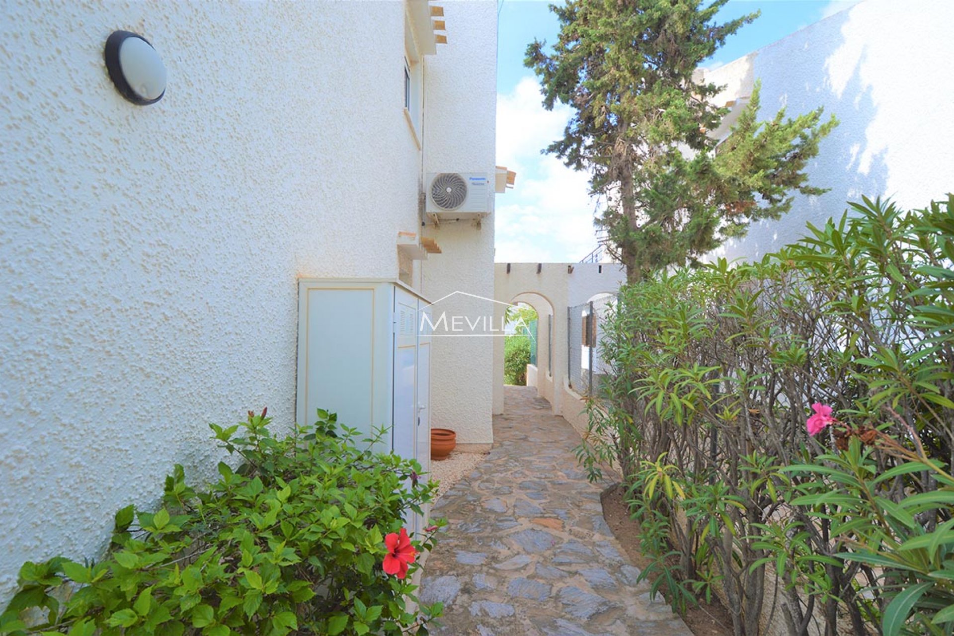 Reventes - Villa - Orihuela Costa - Playa Flamenca