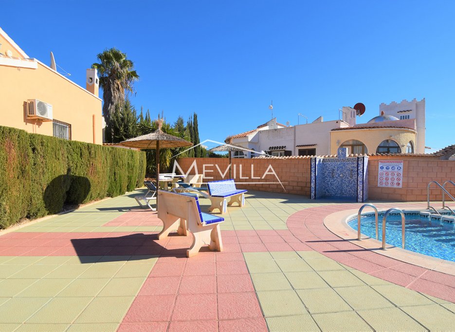 Reventes - Villa - Orihuela Costa - Playa Flamenca