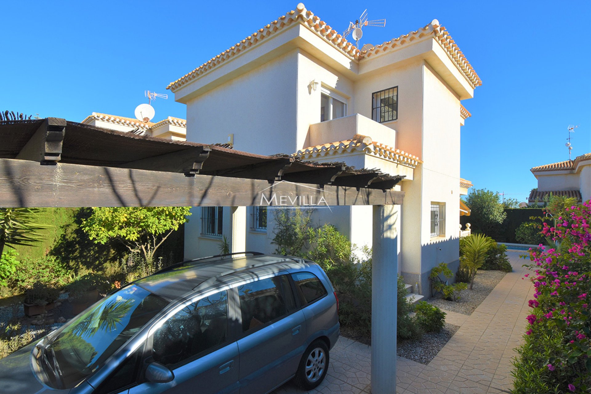 Reventes - Villa - Orihuela Costa - Playa Flamenca