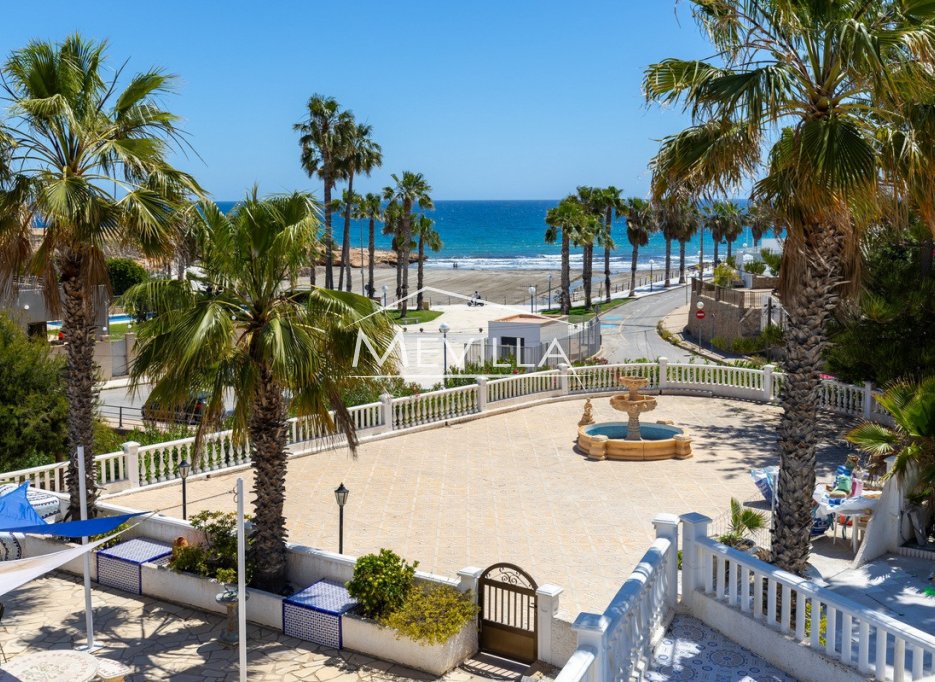 Reventes - Villa - Orihuela Costa - Playa Flamenca