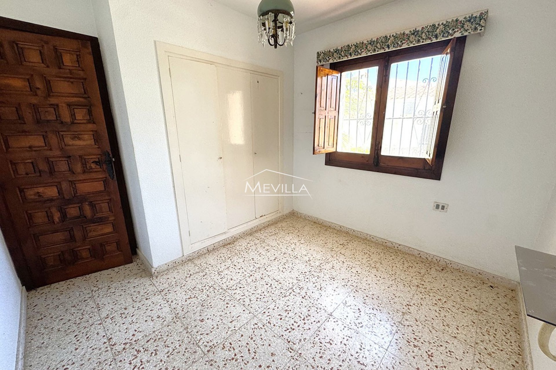 Reventes - Villa - Orihuela Costa - Playa Flamenca