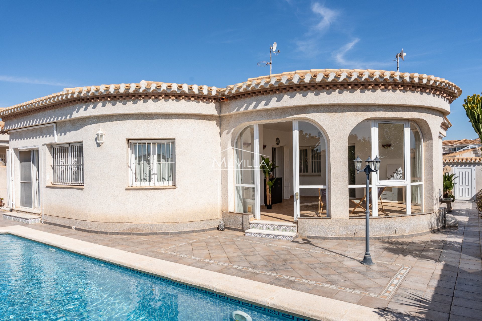 Reventes - Villa - Orihuela Costa - Playa Flamenca