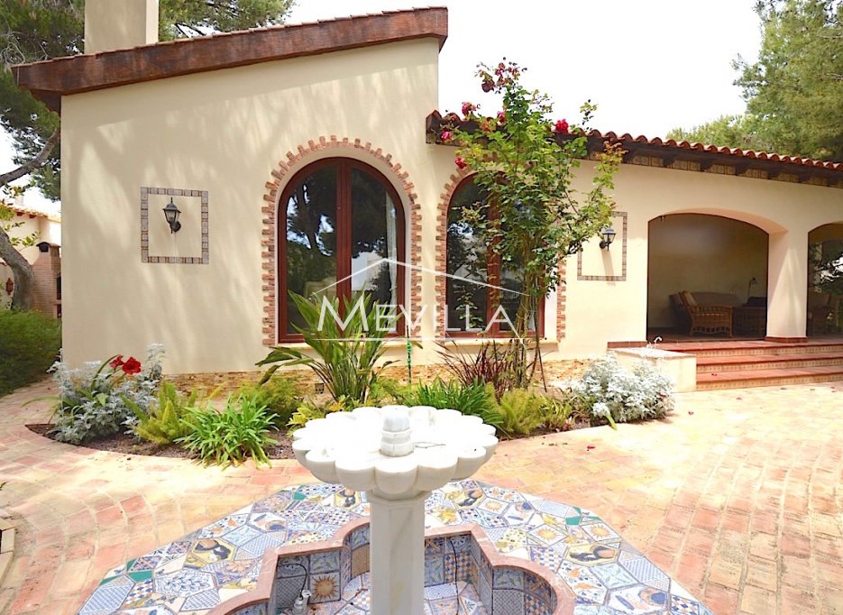 Reventes - Villa - Orihuela Costa - Punta Prima