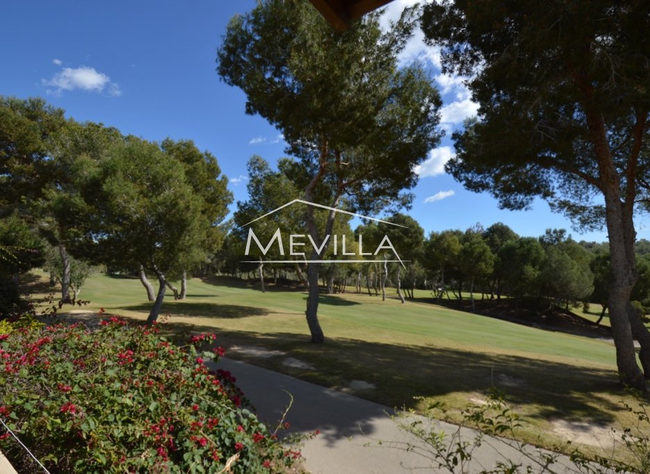 Reventes - Villa - Orihuela Costa - Villamartin