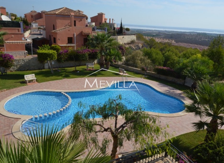 Reventes - Villa - Orihuela Costa - Villamartin