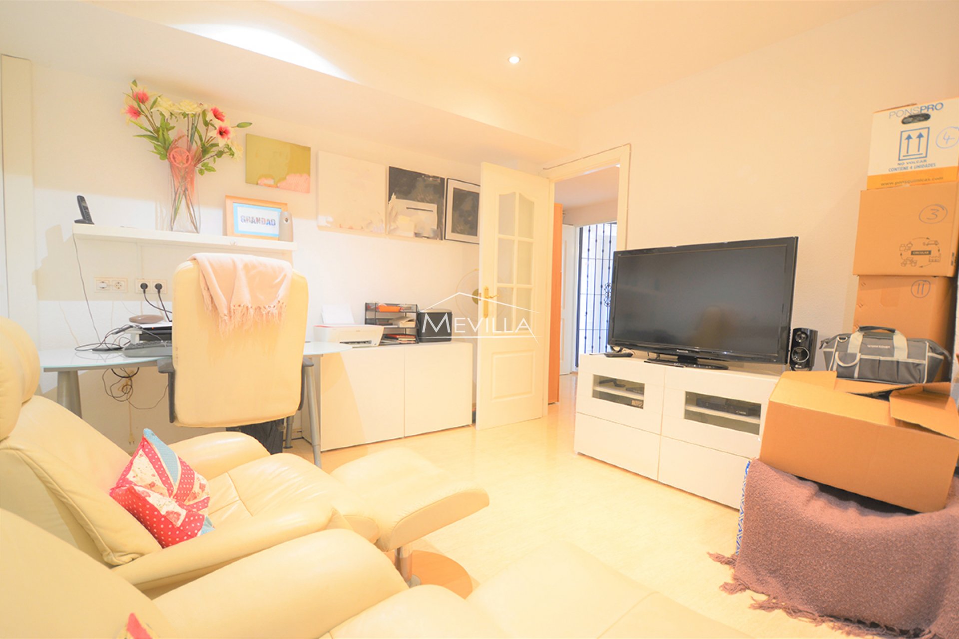 Reventes - Villa - Orihuela Costa - Villamartin