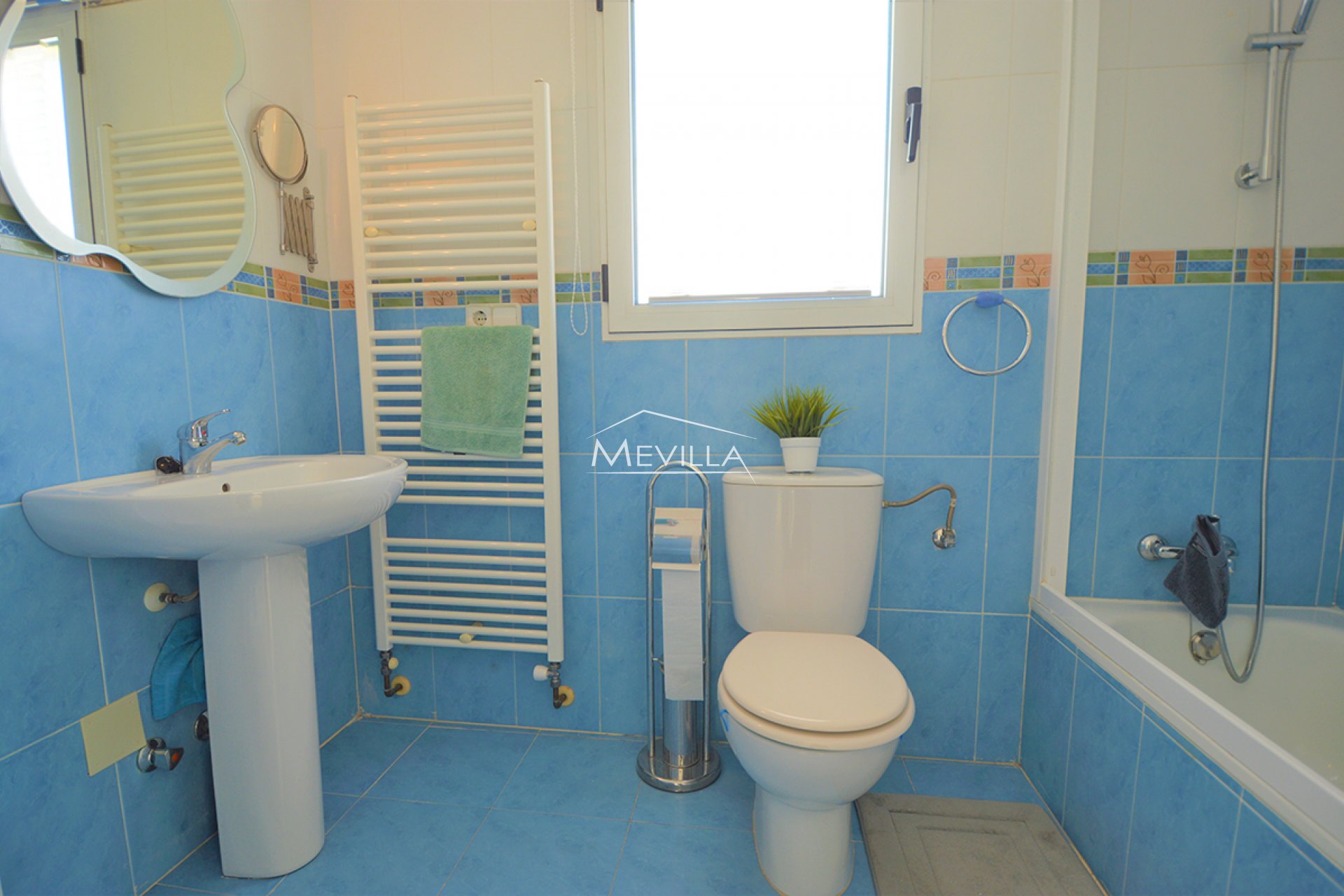 Reventes - Villa - Orihuela Costa - Villamartin