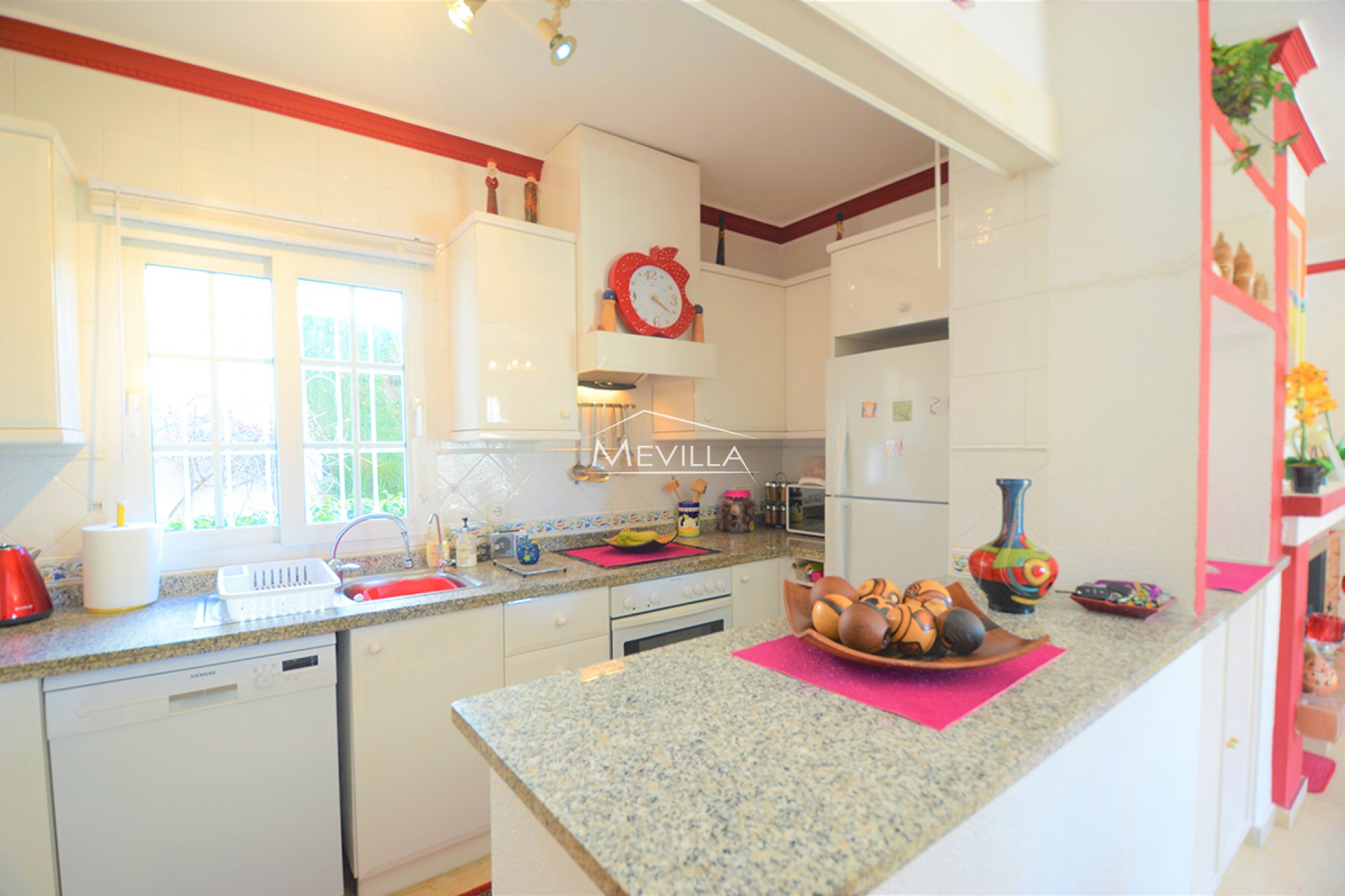 Reventes - Villa - Orihuela Costa - Villamartin