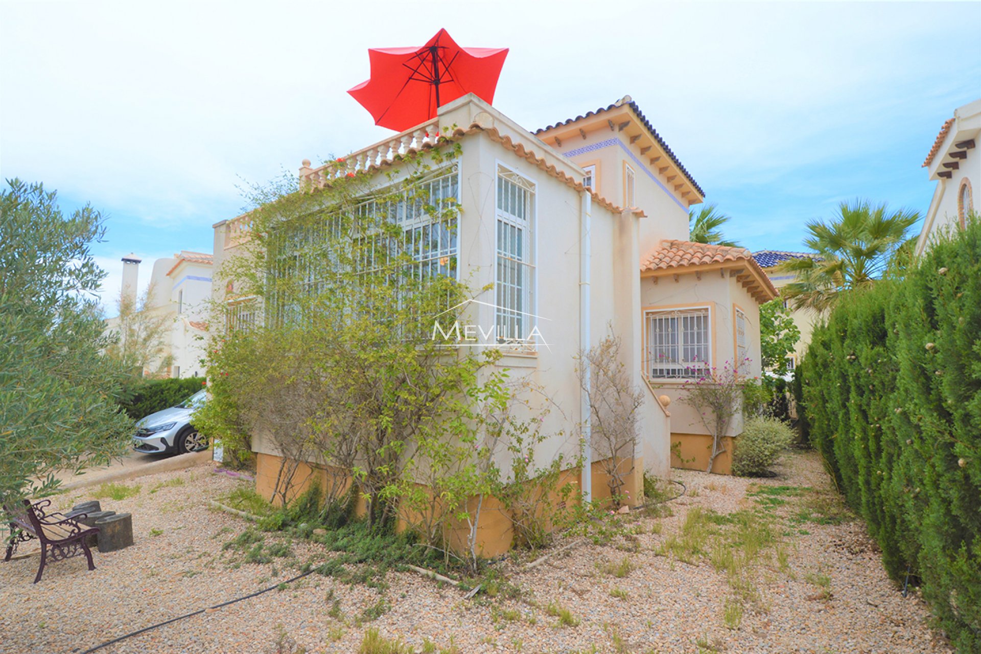 Reventes - Villa - Orihuela Costa - Villamartin