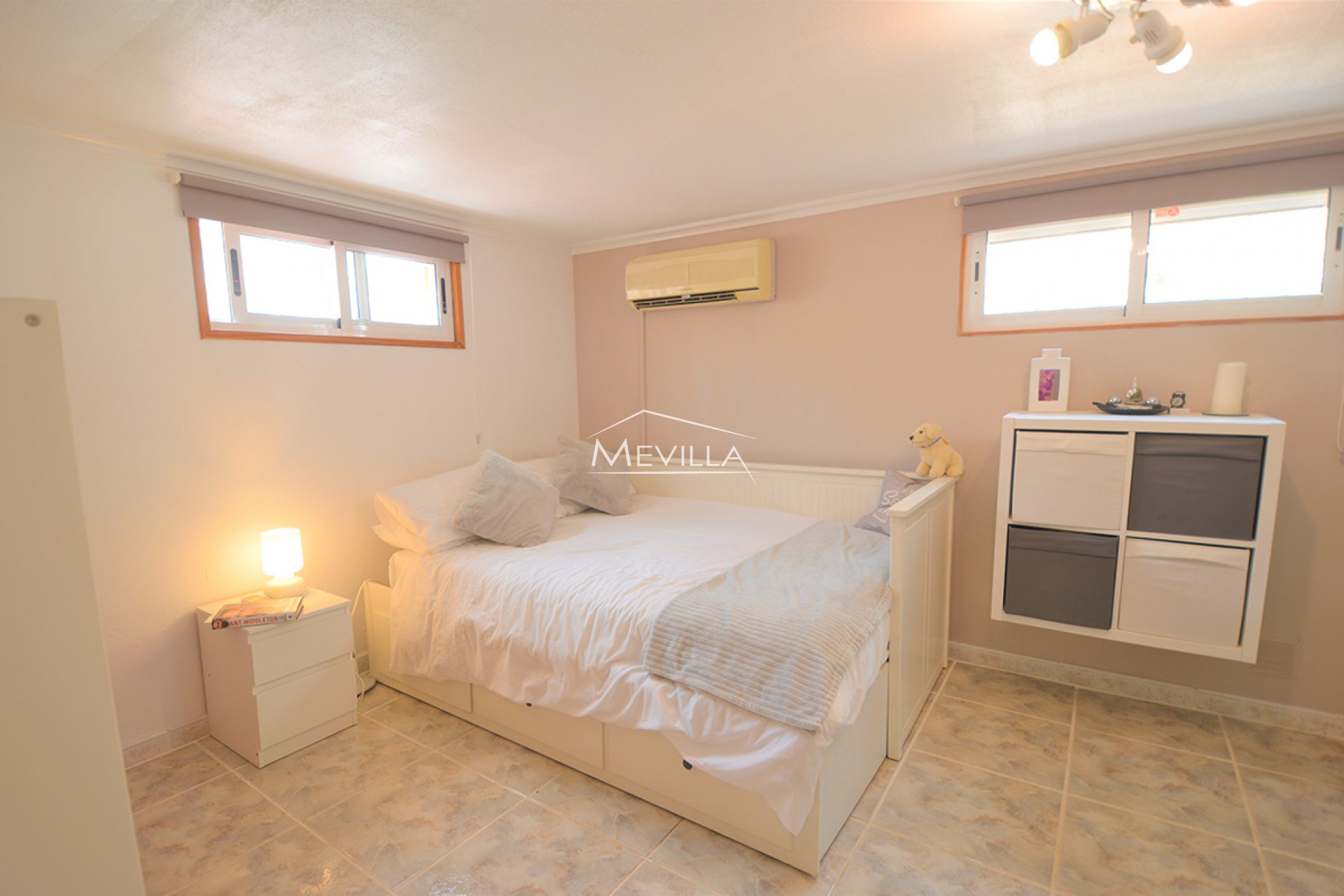 Reventes - Villa - Orihuela Costa - Villamartin