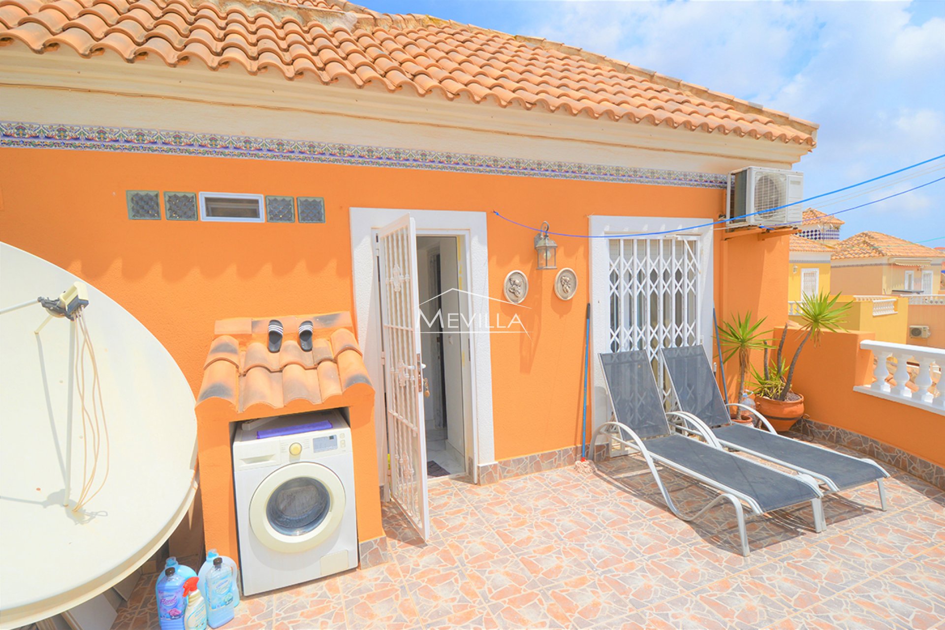 Reventes - Villa - Orihuela Costa - Villamartin