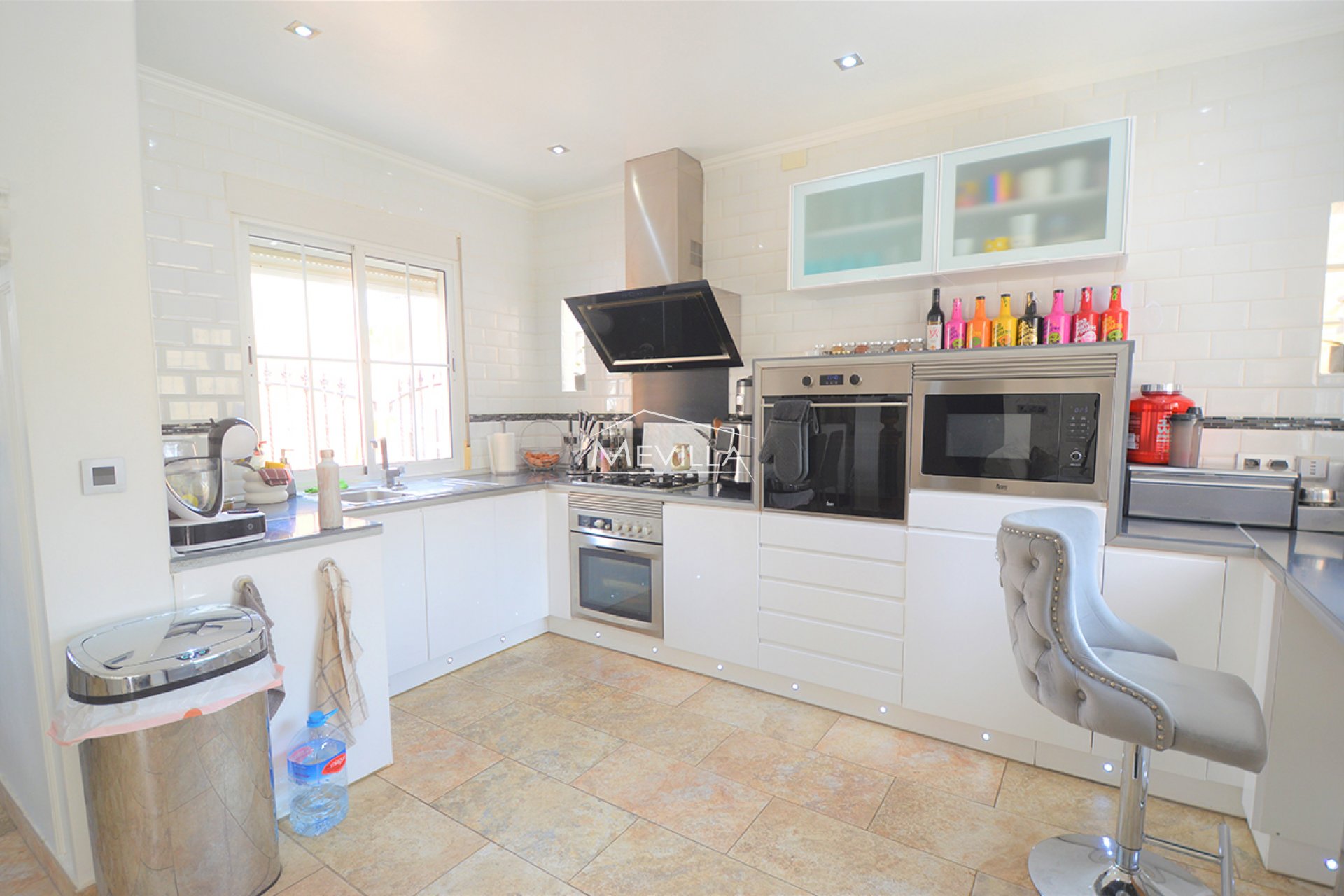 Reventes - Villa - Orihuela Costa - Villamartin