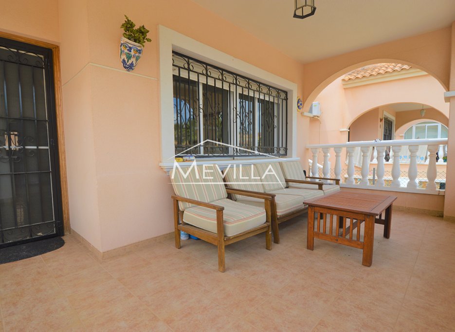Reventes - Villa - Orihuela Costa - Villamartin