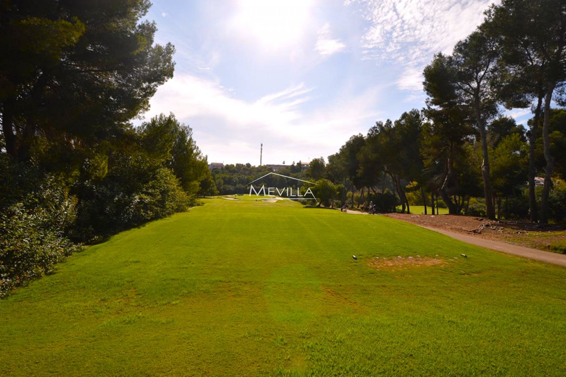 Reventes - Villa - Orihuela Costa - Villamartin