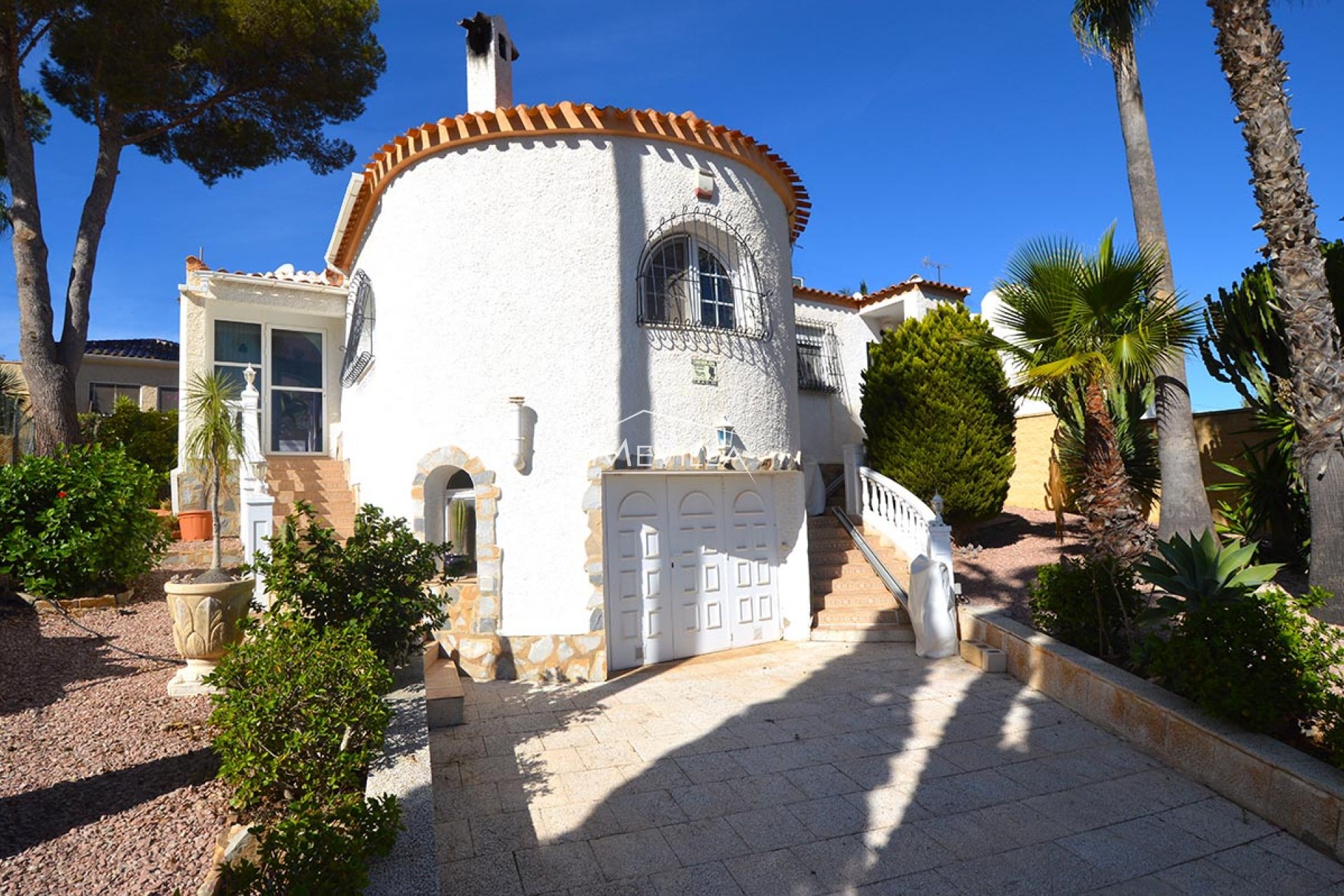 Reventes - Villa - Orihuela Costa - Villamartin