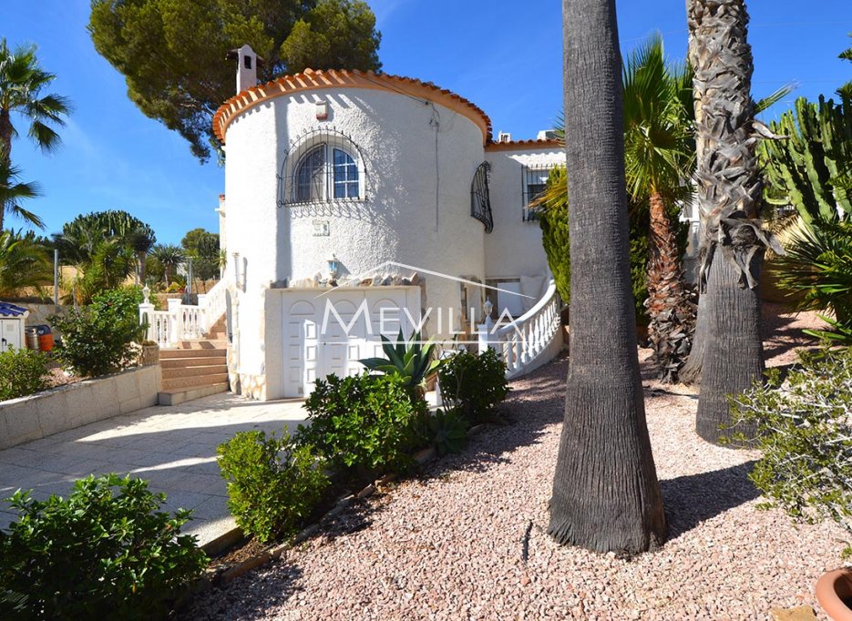 Reventes - Villa - Orihuela Costa - Villamartin