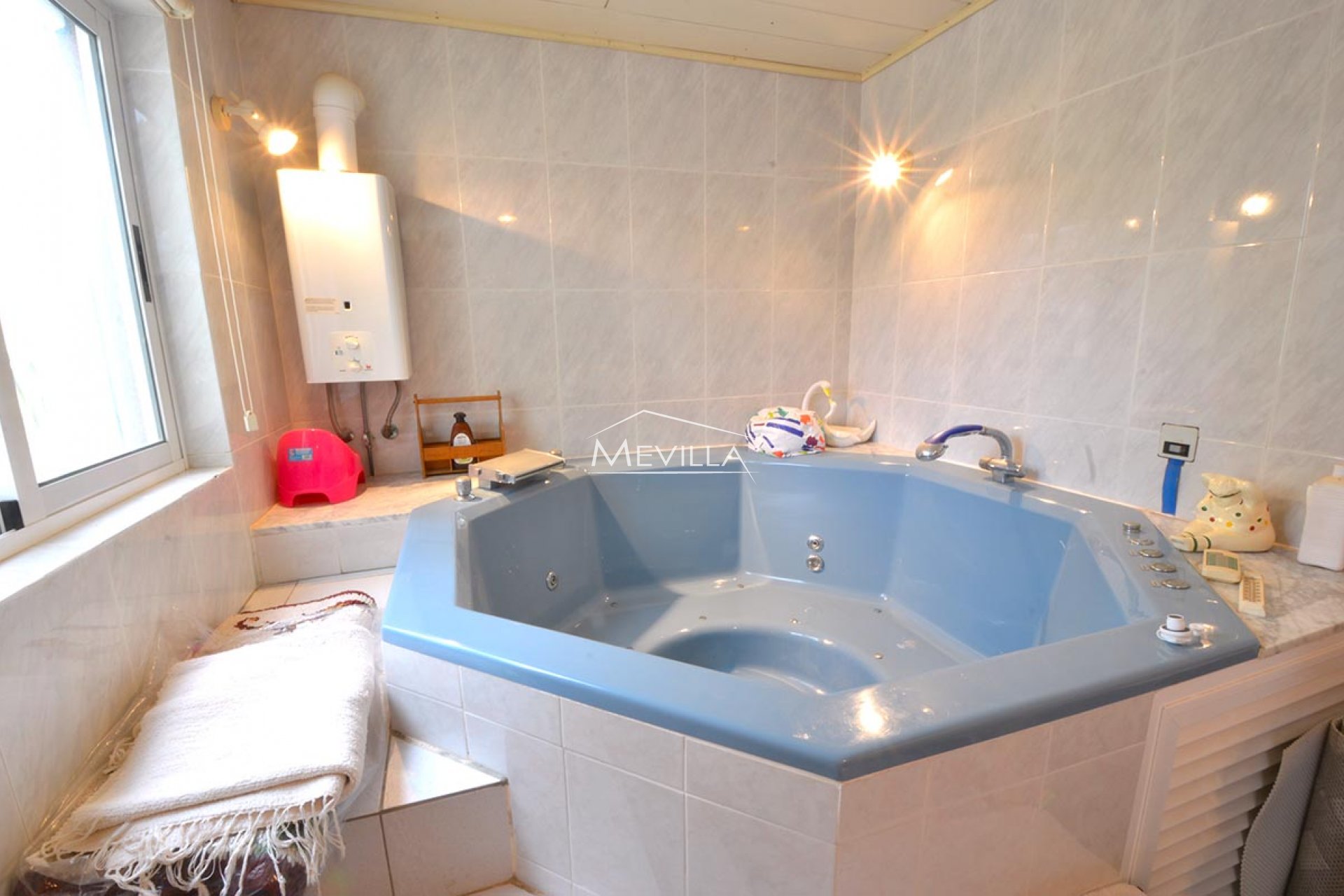 Reventes - Villa - Orihuela Costa - Villamartin