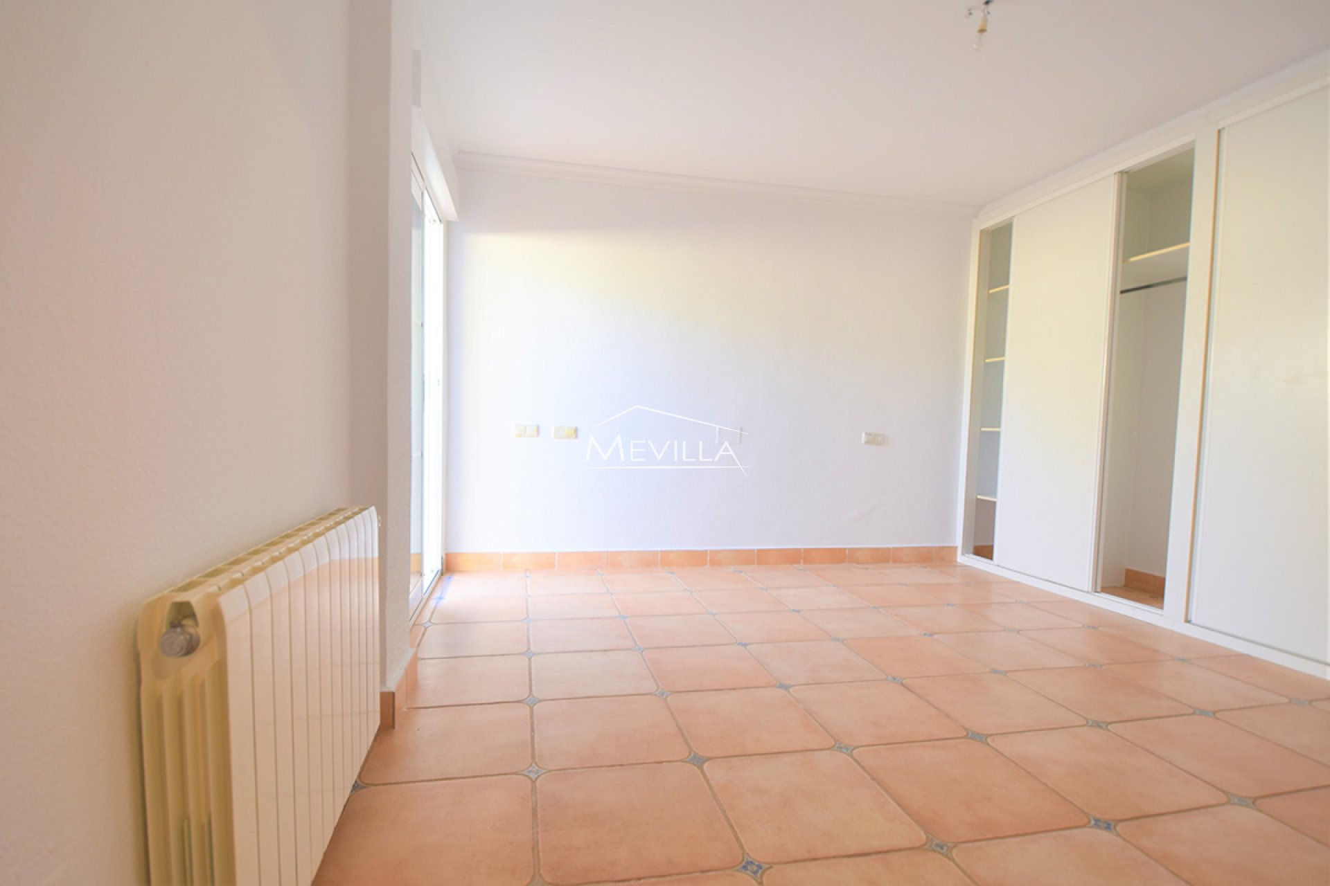 Reventes - Villa - Orihuela Costa - Villamartin