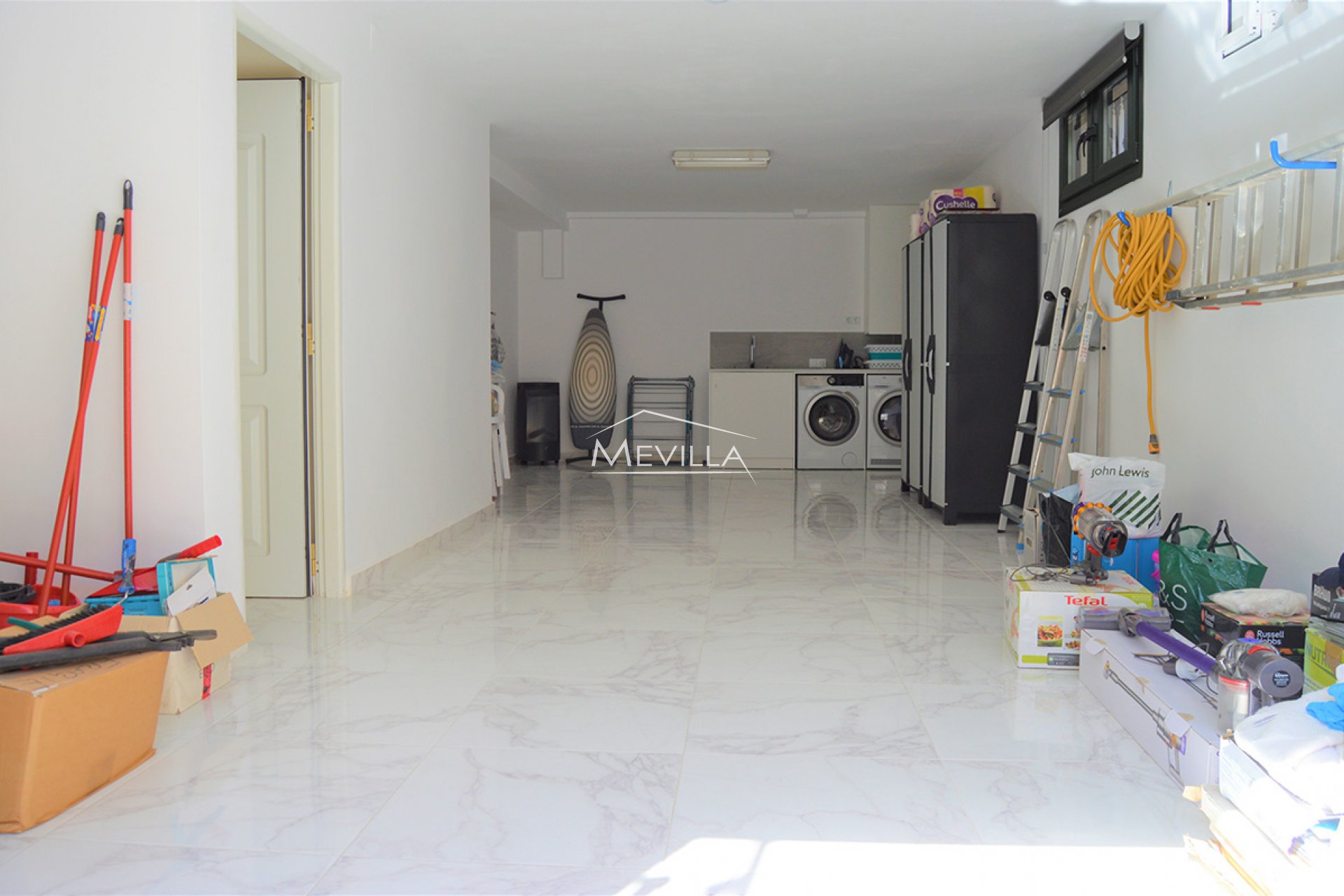 Reventes - Villa - Orihuela Costa - Villamartin