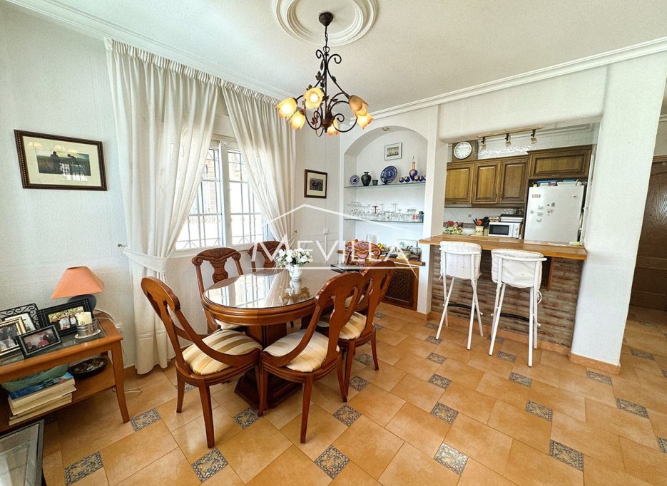 Reventes - Villa - Orihuela Costa - Villamartin