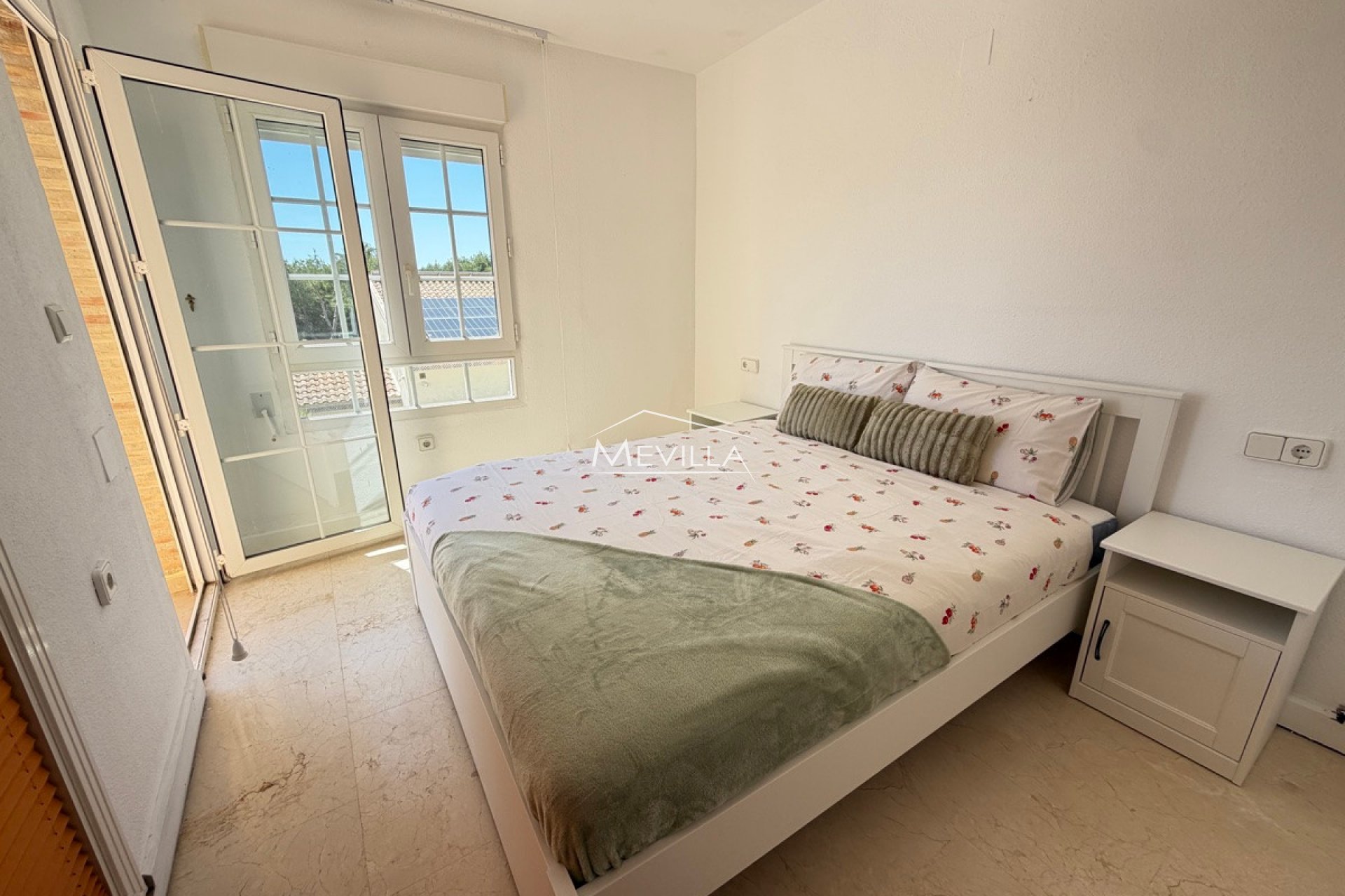 Reventes - Villa - Orihuela Costa - Villamartin