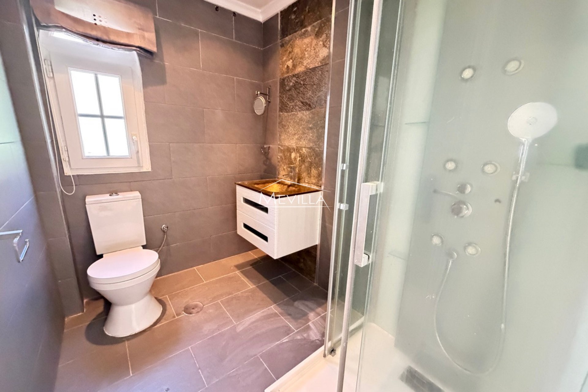 Reventes - Villa - Orihuela Costa - Villamartin