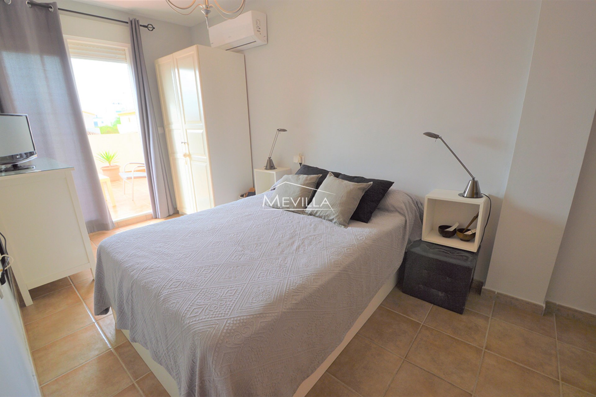 Reventes - Villa - Pilar de la Horadada - Torre de la Horadada