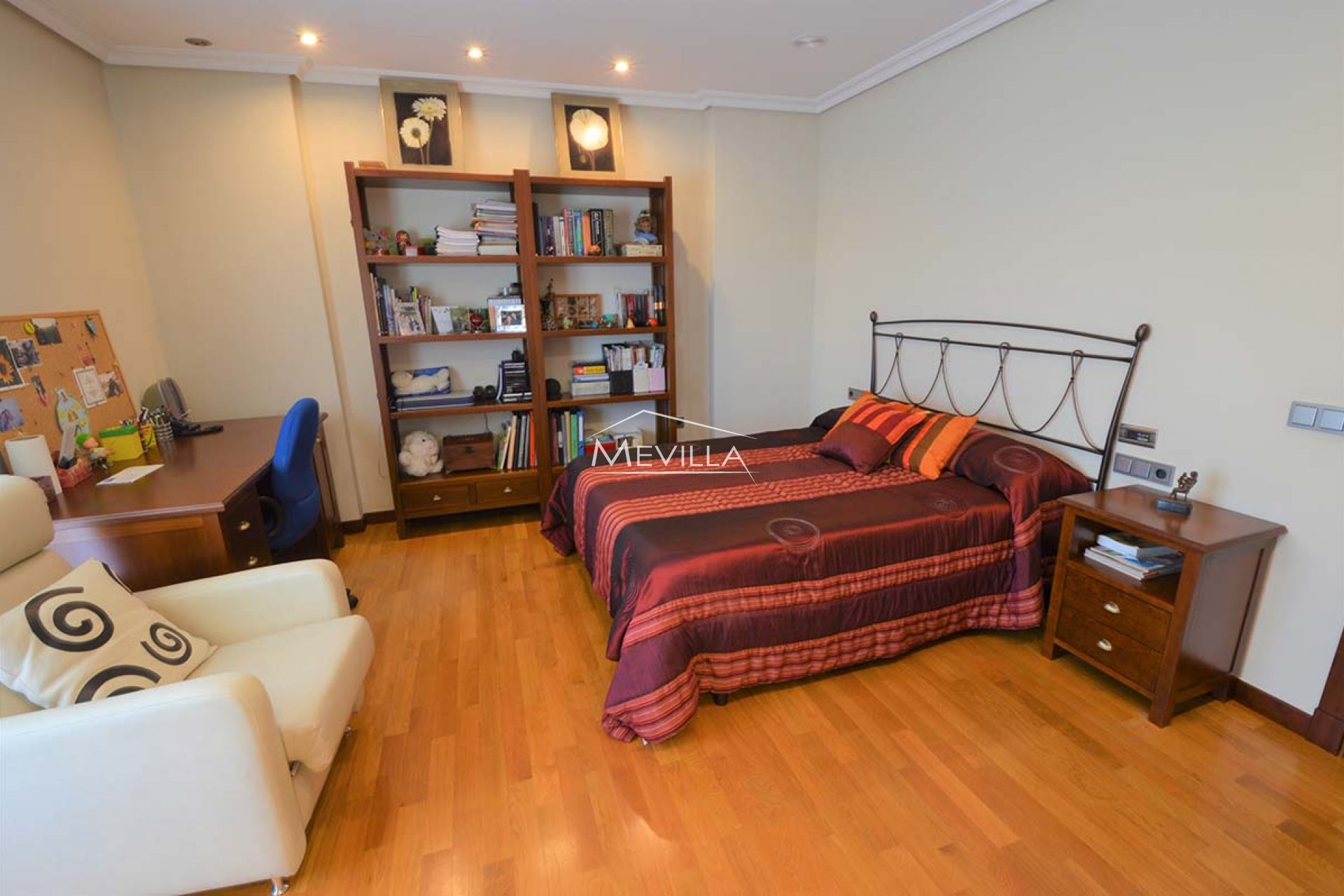 Reventes - Villa - San Miguel de Salinas