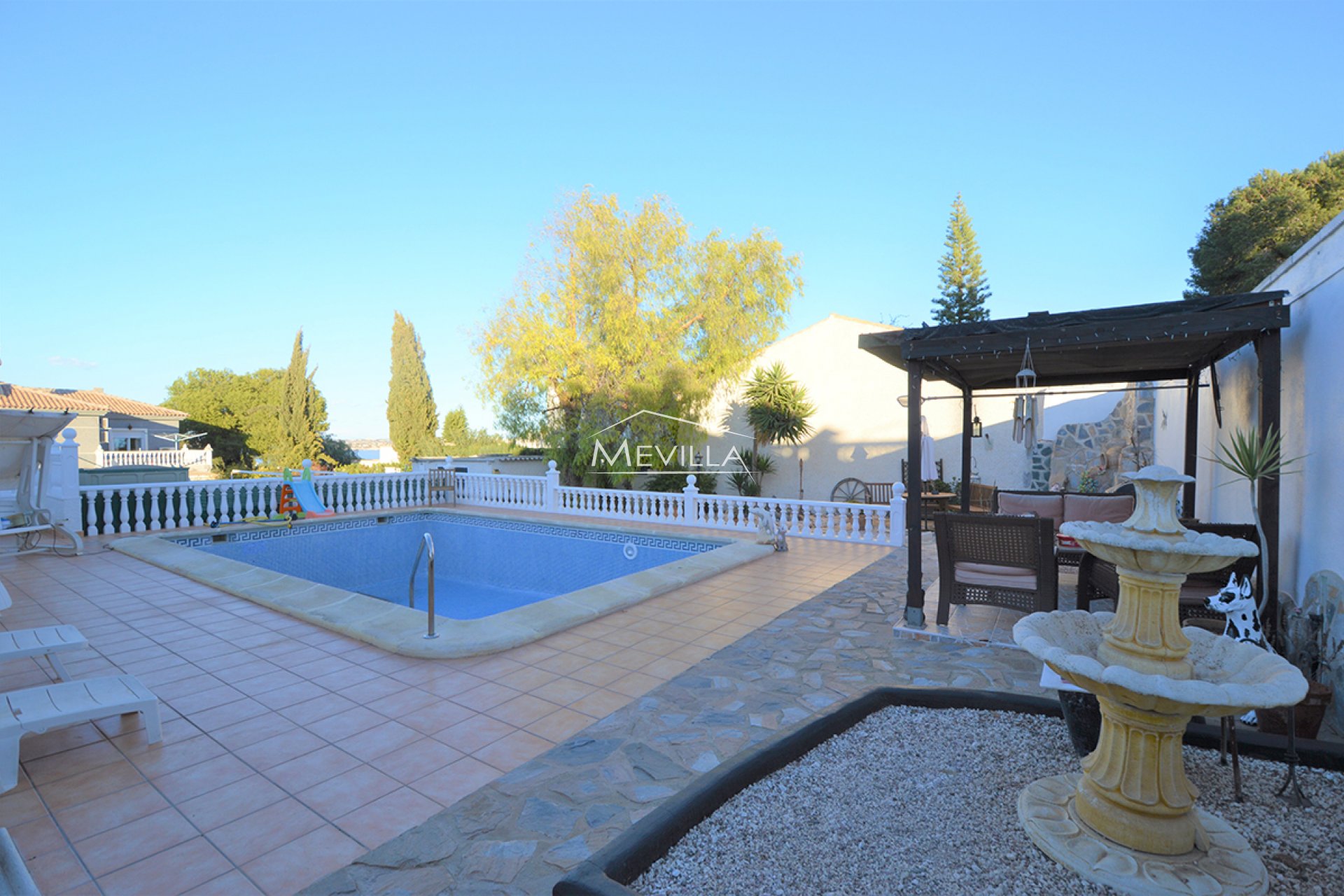 Reventes - Villa - Torrevieja - Los Balcones