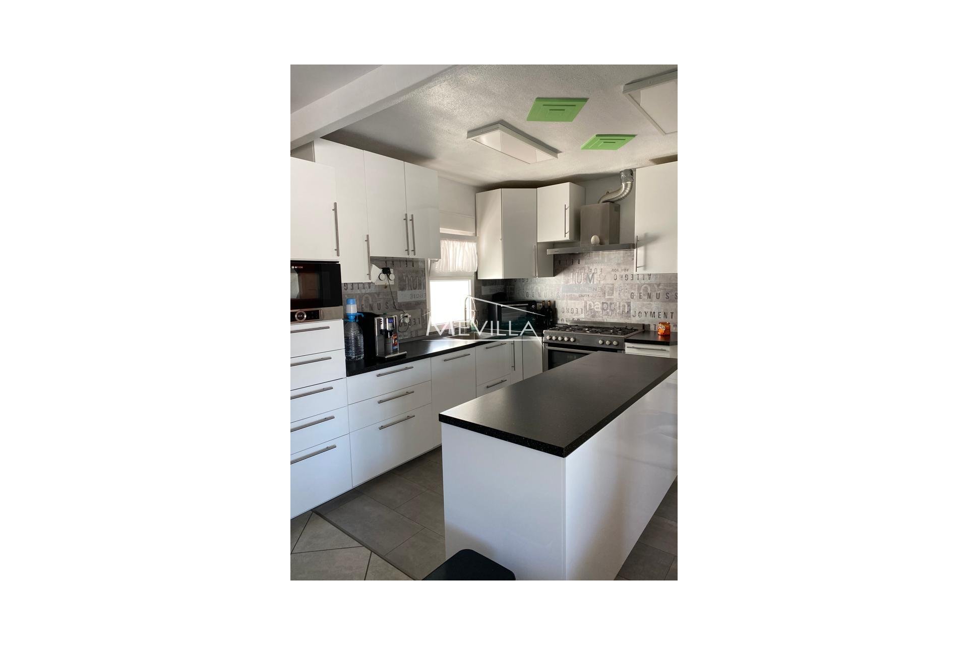 Reventes - Villa - Torrevieja - Los Balcones