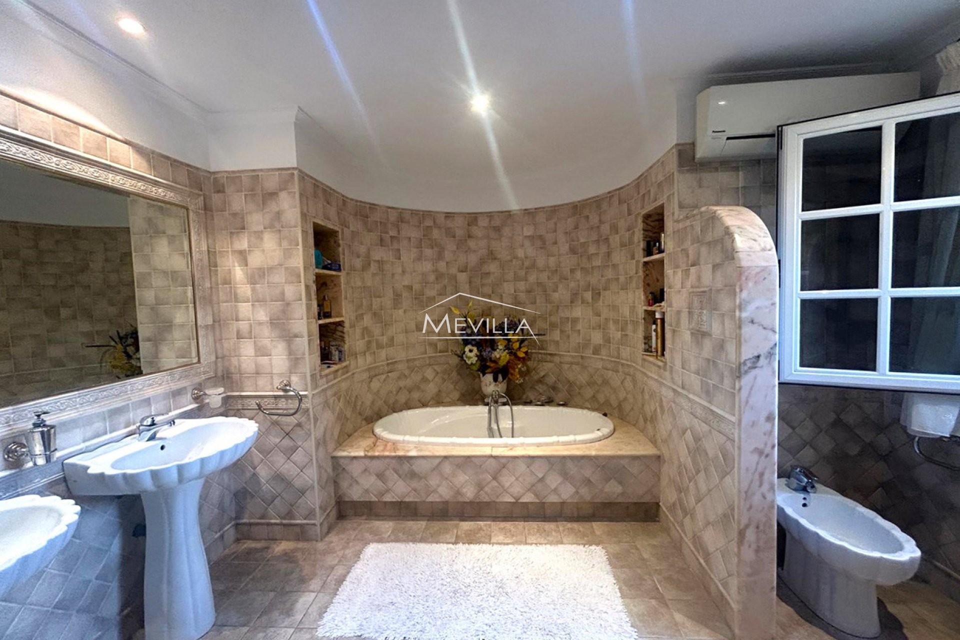 Reventes - Villa - Torrevieja - Los Balcones