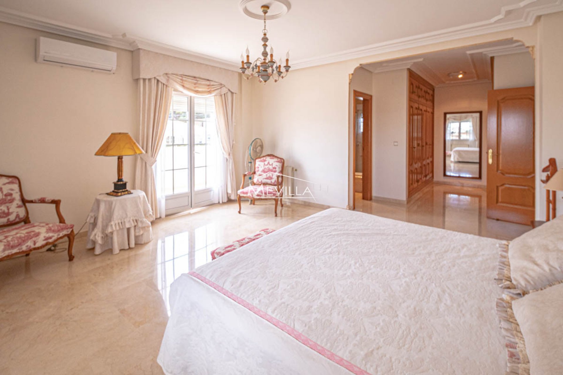 Reventes - Villa - Torrevieja - Los Balcones