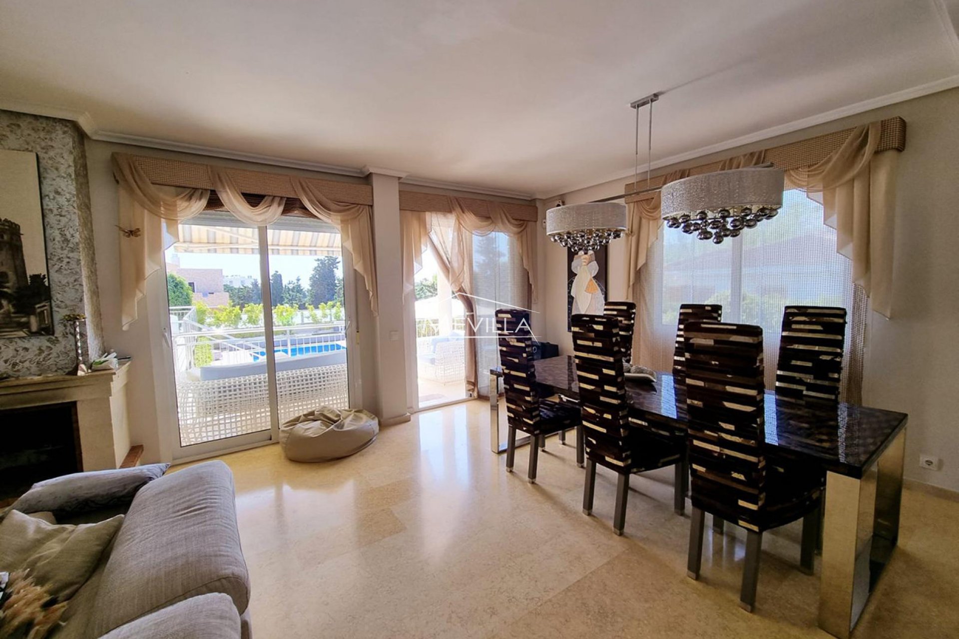 Reventes - Villa - Torrevieja