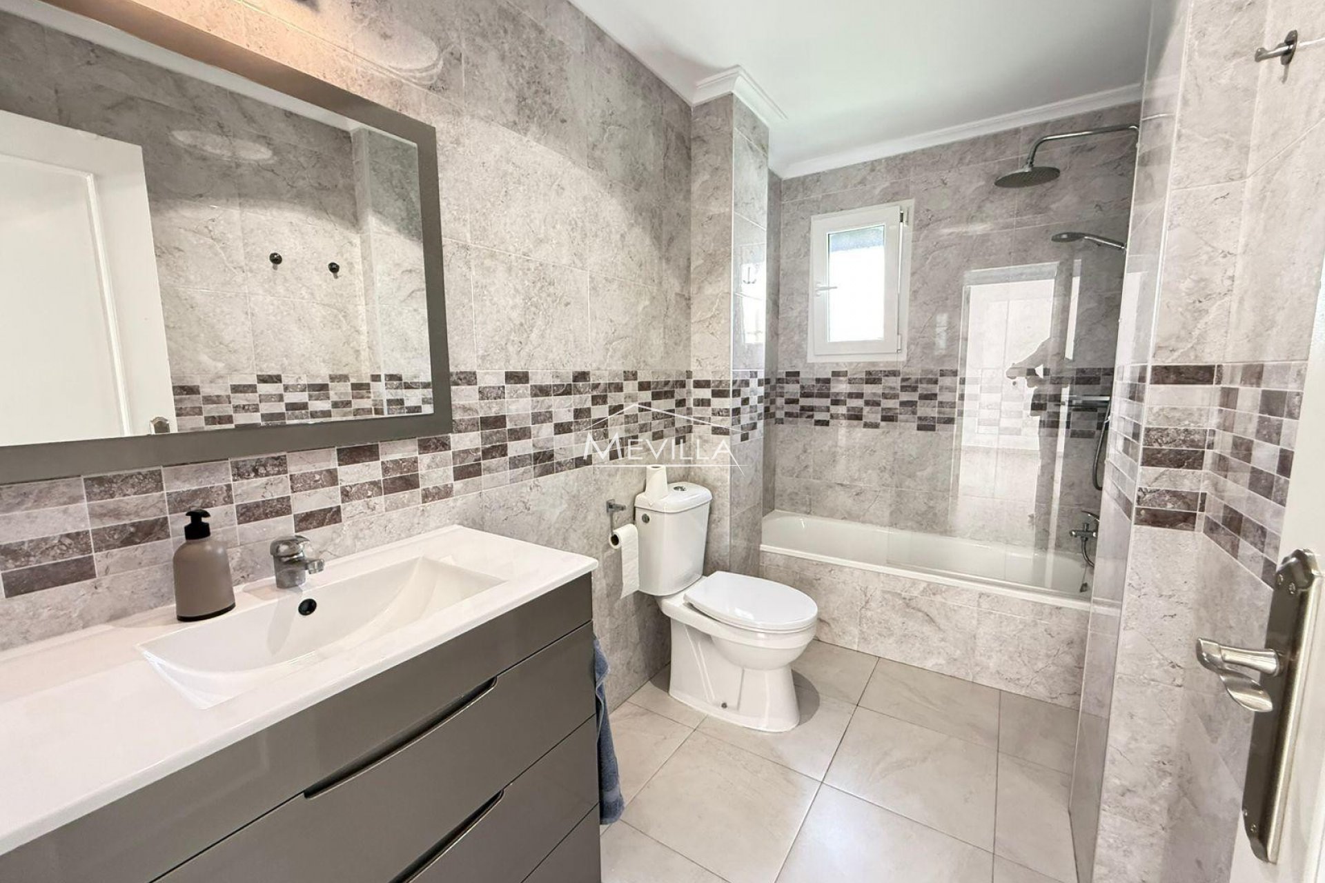 Salg (Resales) - Flat / leiligheter - Orihuela Costa - Cabo Roig